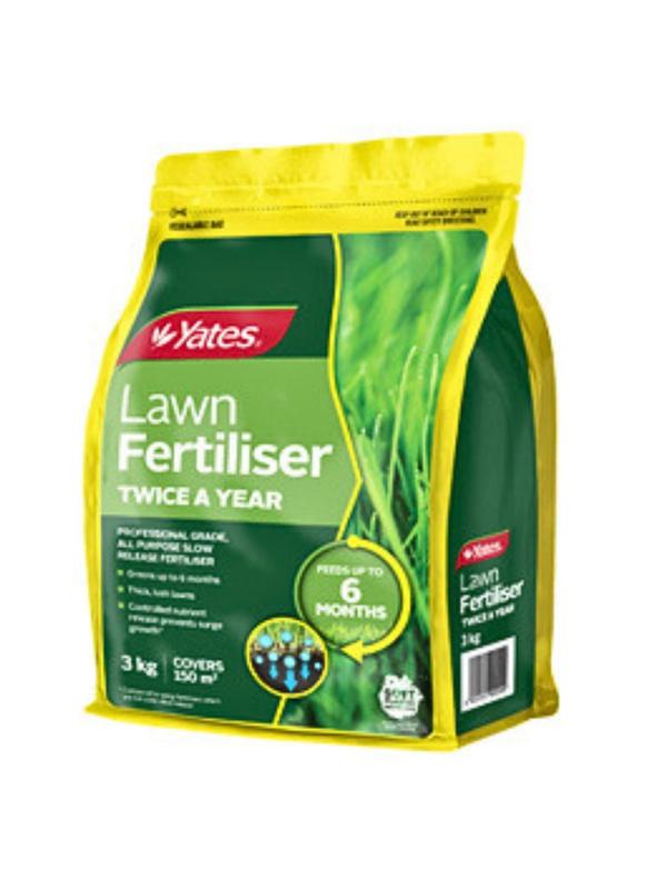 Yates Lawn Fertiliser Twice a Year 3kg